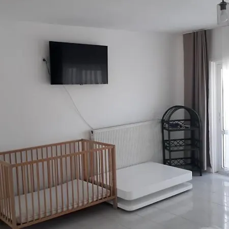 Hotel A *